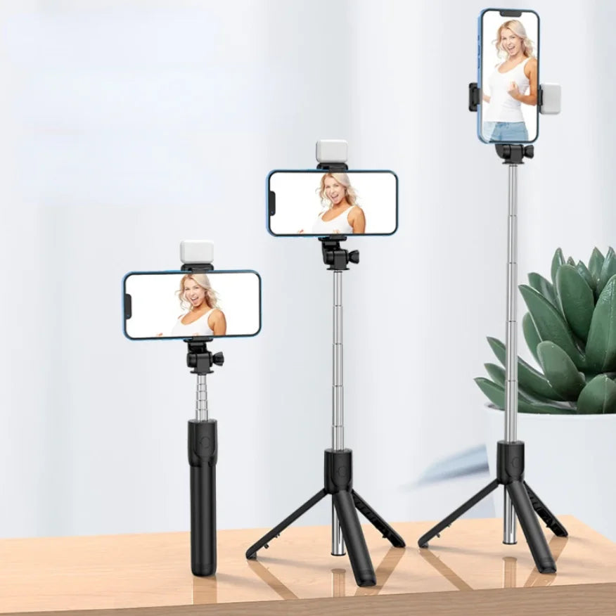 Perche Selfie Trépied Bluetooth avec Lumière LED & Télécommande Sans Fil pour iPhone et Android