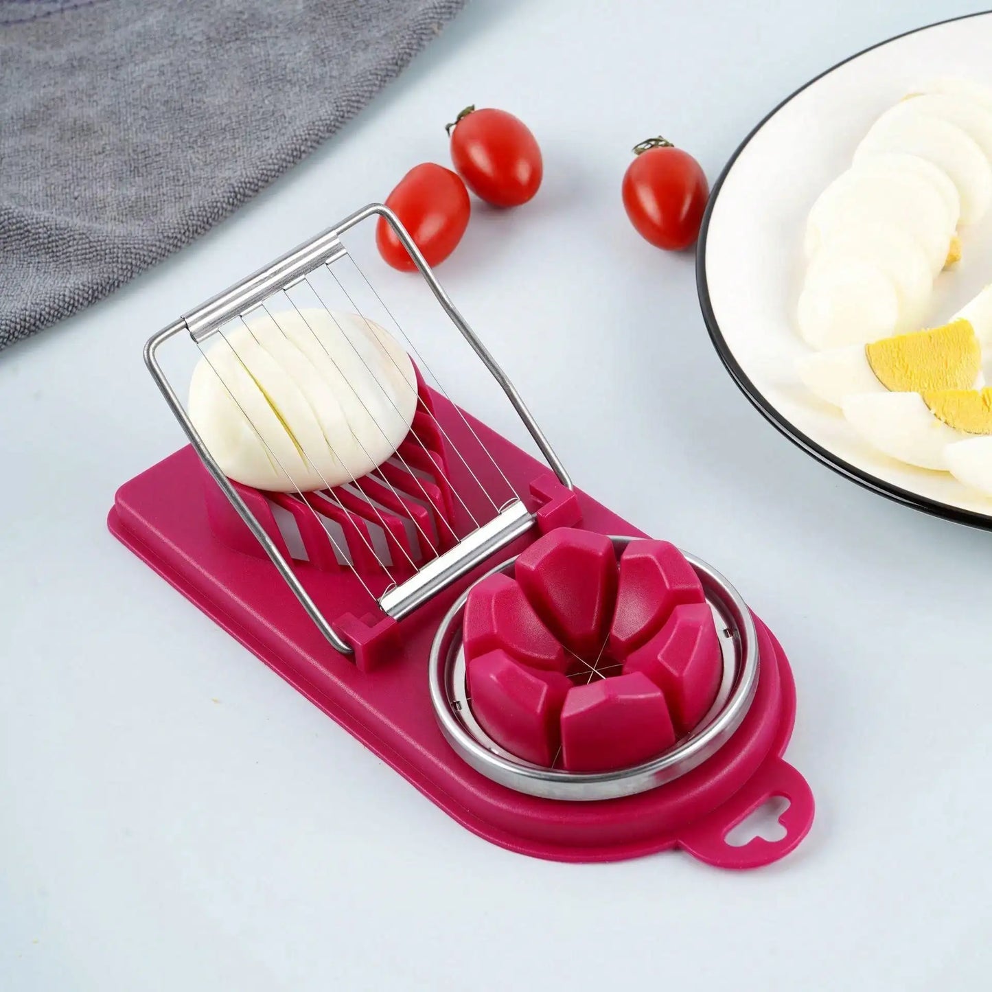 Coupe-œufs multifonctionnel avec base en PP et fil d'acier inoxydable 2 en 1, pour suspendre les œufs. Accessoires de cuisine de haute qualité.