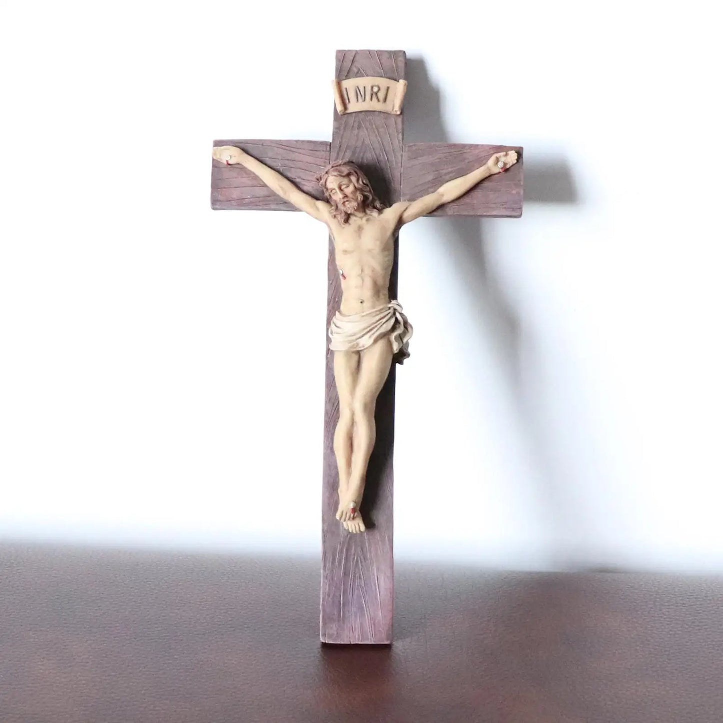 Croix murale ressuscitée Crucifix Jésus Figurines pour la maison Sculpture Décoration d'intérieur, Jaune