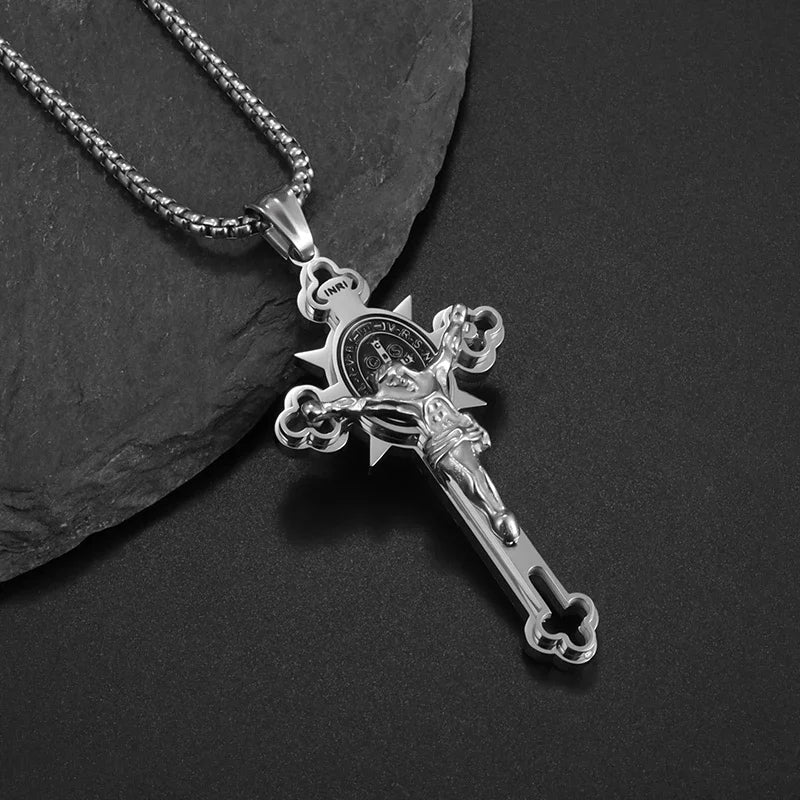Collier pendentif croix de Saint Benoît Jésus pour hommes et femmes, amulette religieuse chrétienne catholique en acier inoxydable