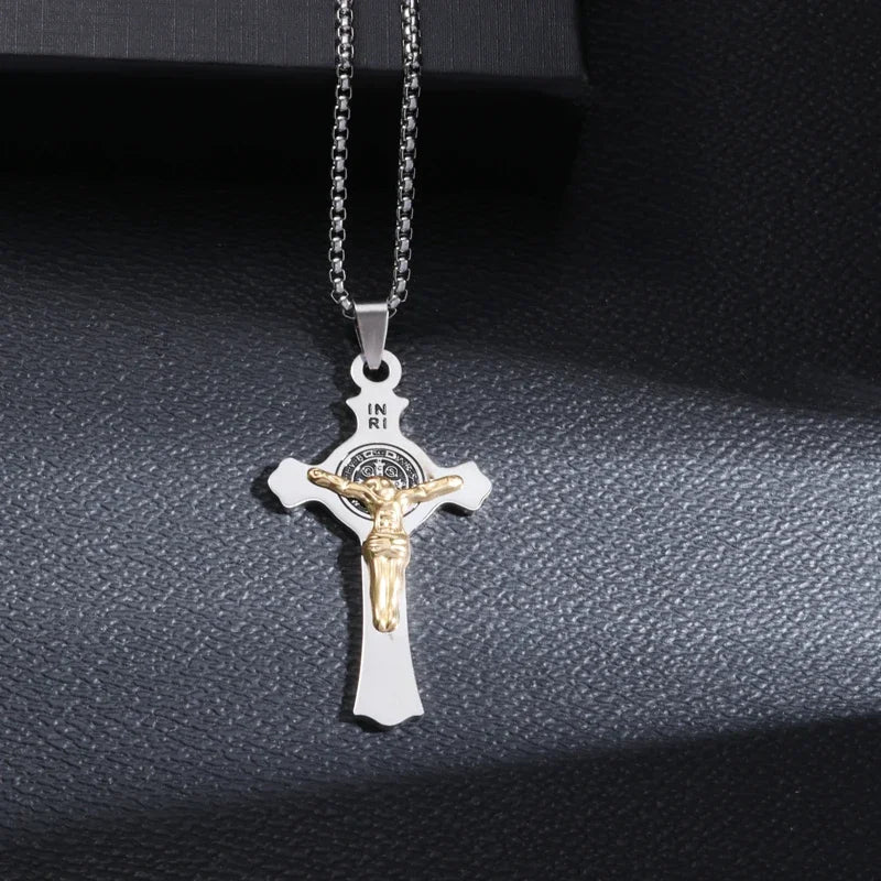 Collier pendentif croix de Saint Benoît Jésus pour hommes et femmes, amulette religieuse chrétienne catholique en acier inoxydable