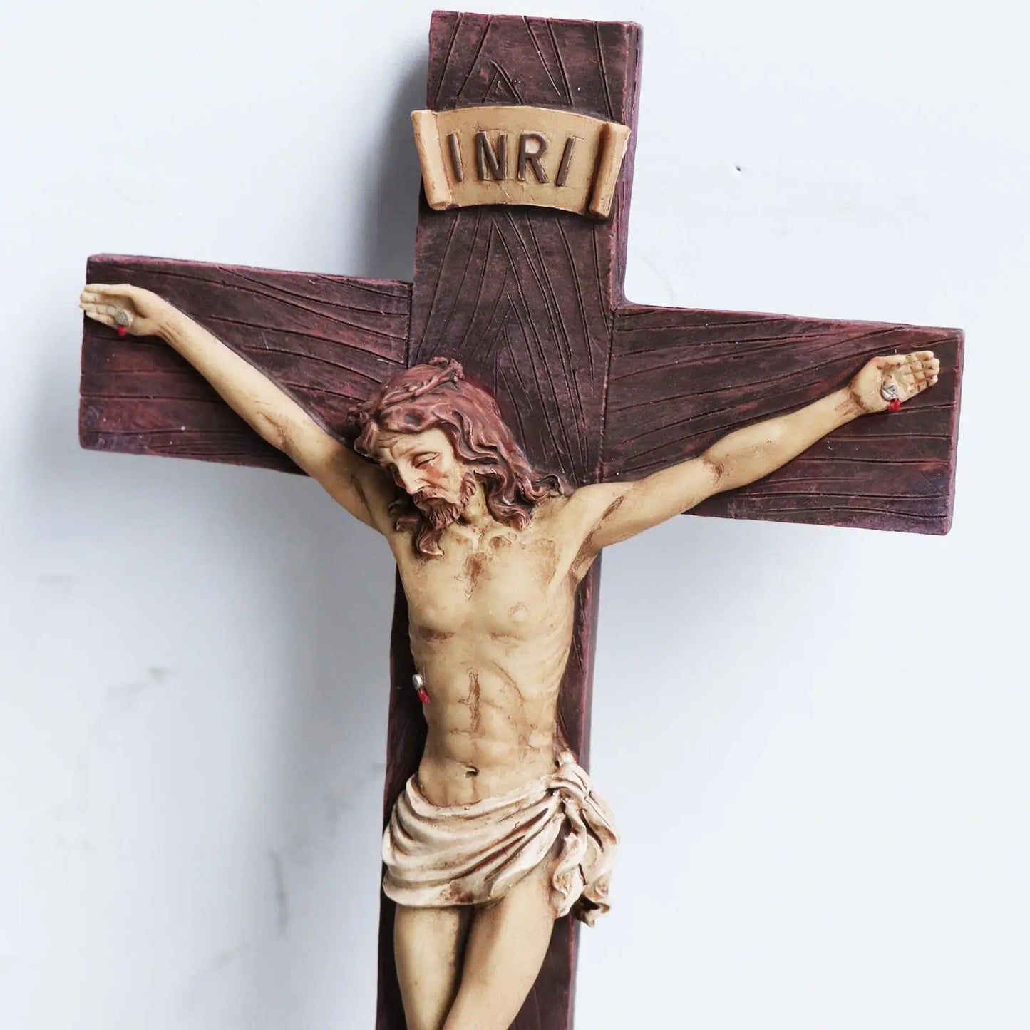 Croix murale ressuscitée Crucifix Jésus Figurines pour la maison Sculpture Décoration d'intérieur, Jaune