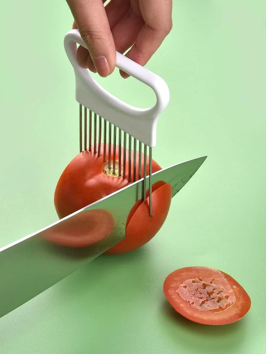 Tranchez les oignons sans effort avec ce coupe-oignon coloré en acier inoxydable pour pommes de terre et oignons