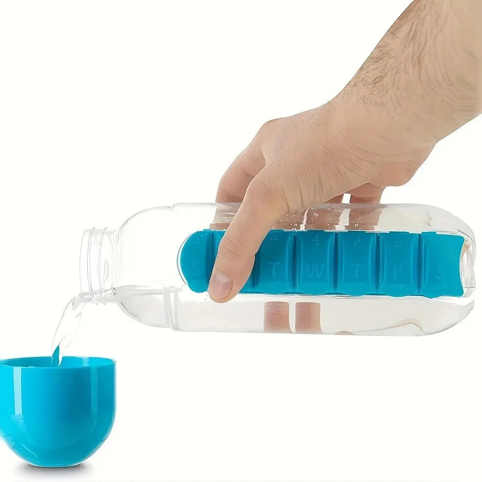 Bouteille d'eau portable avec pilulier intégré pour médicaments et vitamines, idéale pour l'extérieur, la salle de sport, le fitness, le camping et les voyages.