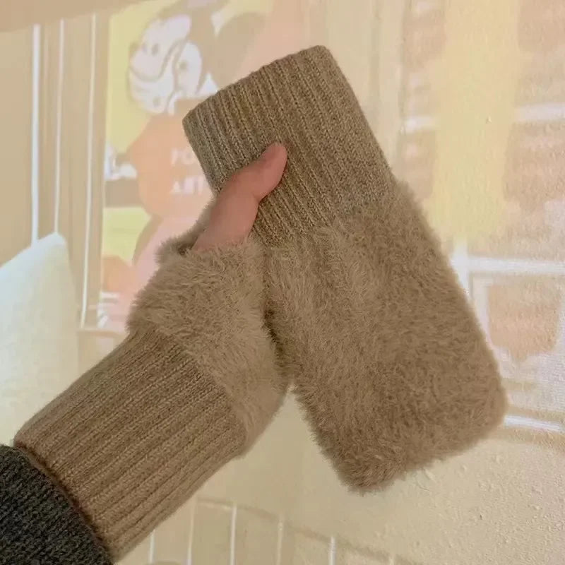 Gants demi-doigts en polaire de vison pour femmes, doux et chauds en hiver, couleur unie luxueuse, tricotés en peluche douce et sans doigts