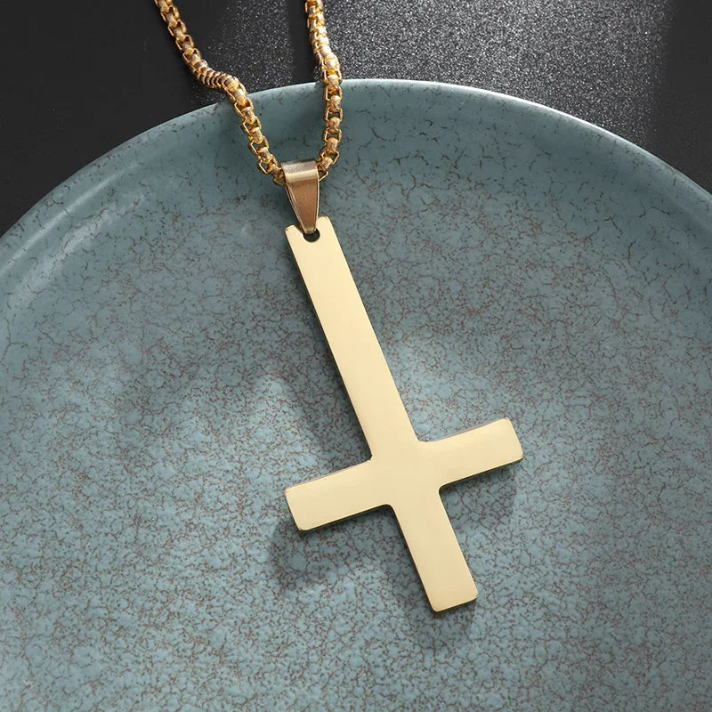 Collier pendentif croix de Saint Benoît Jésus pour hommes et femmes, amulette religieuse chrétienne catholique en acier inoxydable
